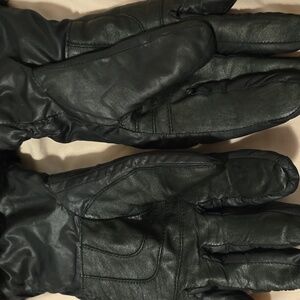 Ugg black gloves SM